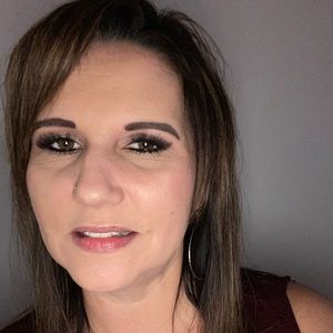 Meet your Posher, Aneta